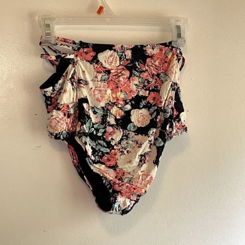 ABERCROMBIE & FITCH SWIM SIZE SMALL BEAUTIFUL FLORAL BIKINI BOTTOMS